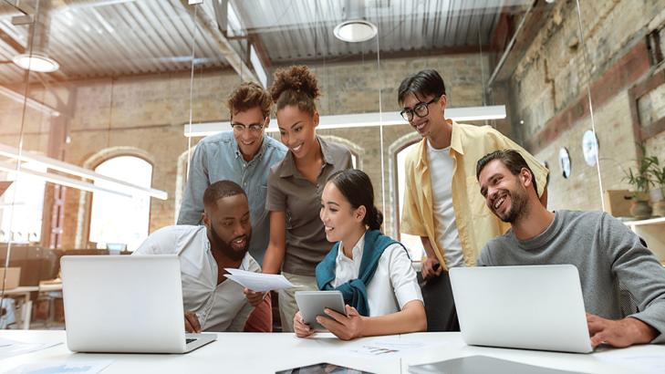 كيف تُرسِّخ التنوع والاندماج في ثقافة مؤسستك من خلال التدريب