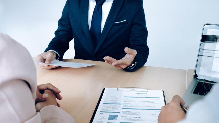 تحويل المدراء إلى كوتش: خمس خطوات للنجاح في مجال الكوتشينغ