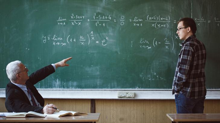 معوقات العلاقة بين المعلم و المتعلم