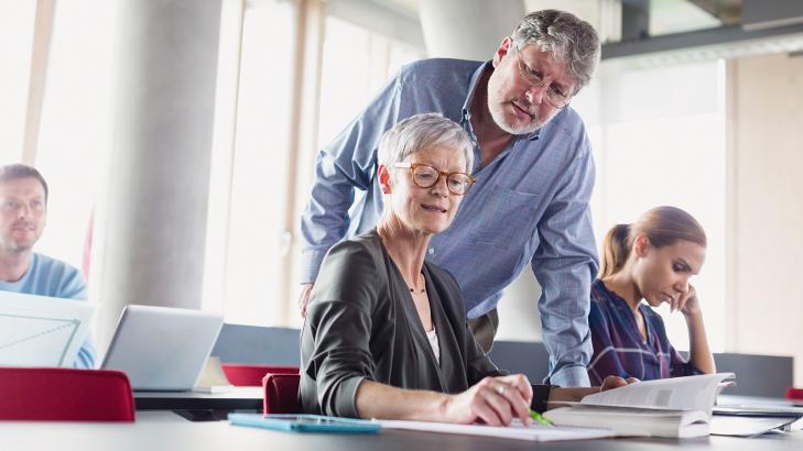 التعلم المستمر وتعليم الكبار