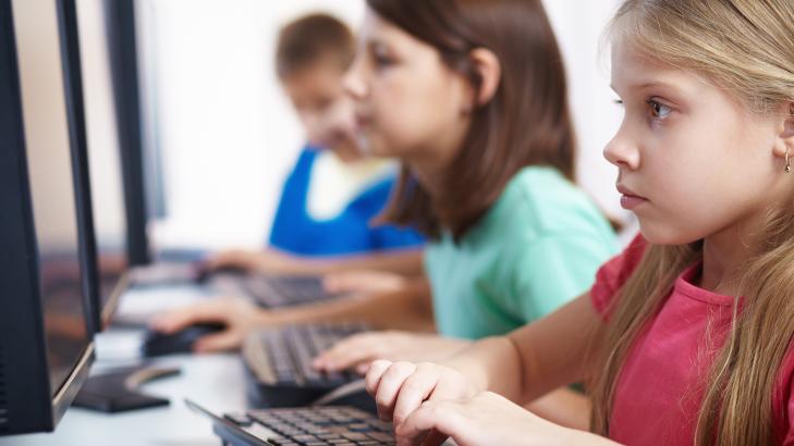 إدماج تكنولوجيا المعلومات والاتصال بالتدريس غاية أم وسيلة؟ إدماج تكنولوجيا المعلومات والاتصال بالتدريس غاية أم وسيلة؟